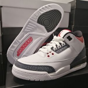 Jordan 3 denim fire red size 6y/8w